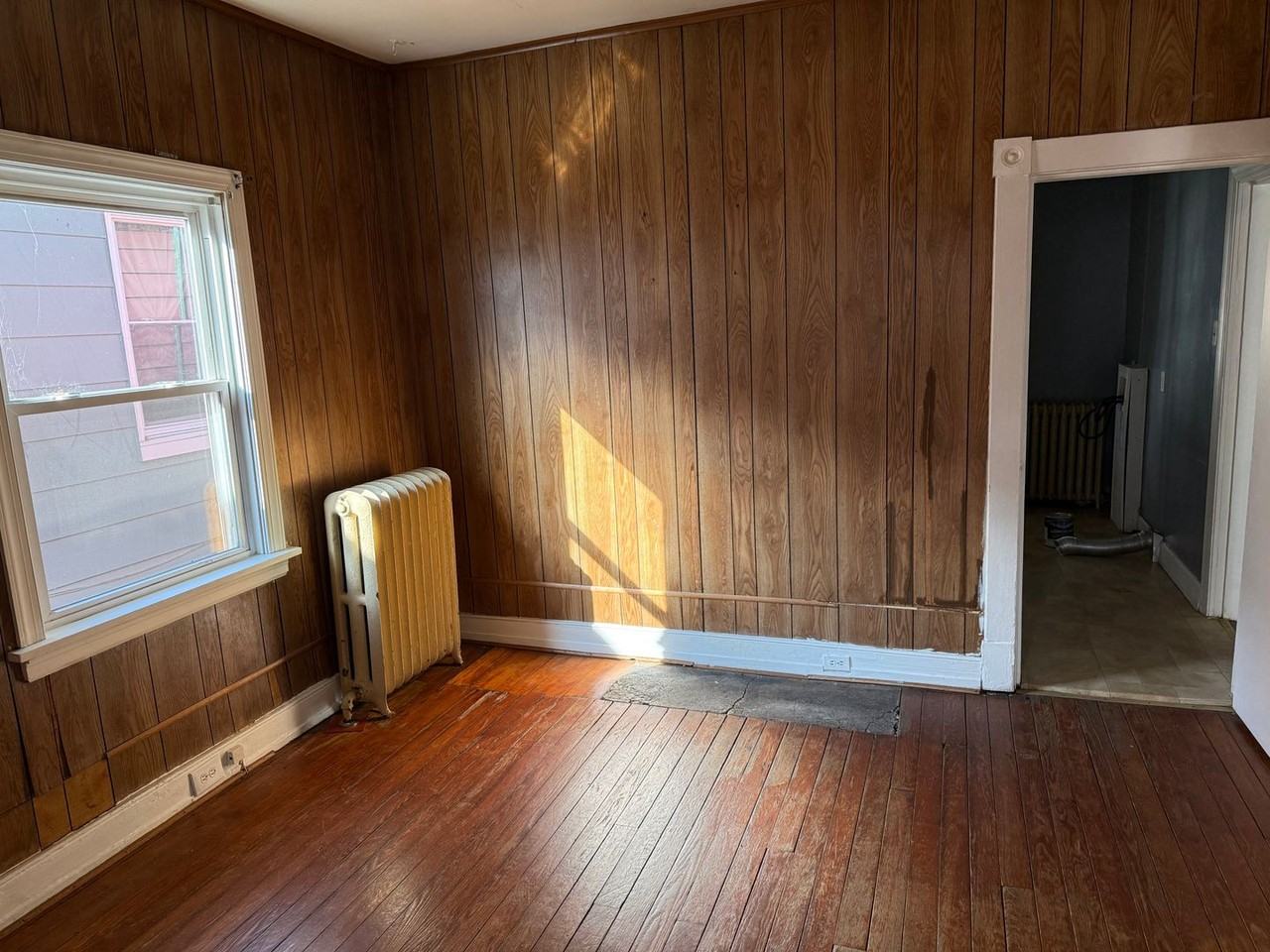 702 Northside Ave - Photo 5 of 13