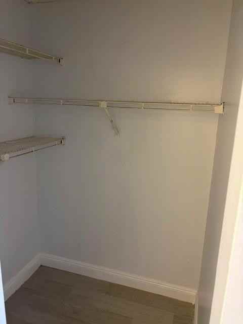 752 Executive Center Dr ##21 - Photo 7 of 13