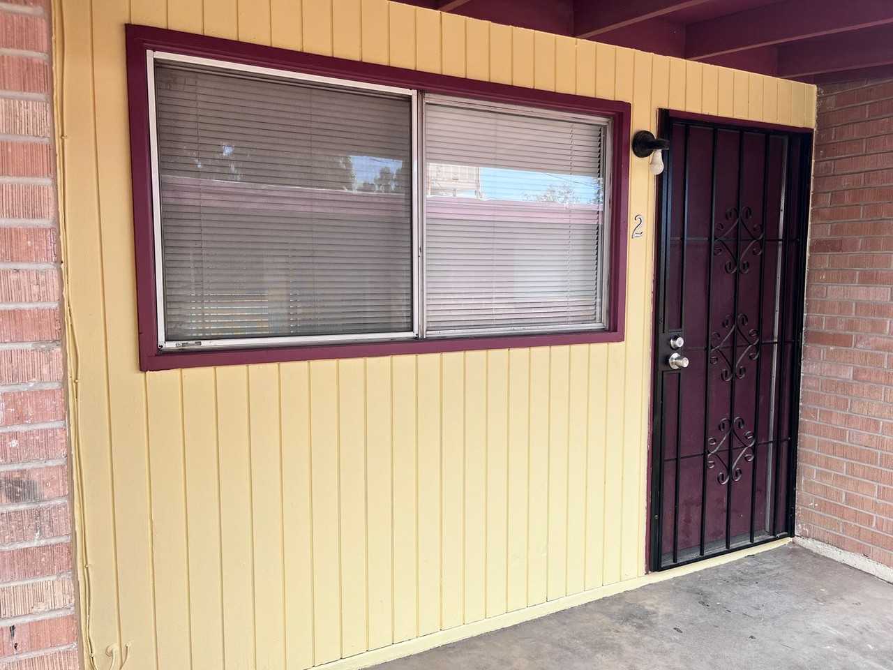 Jefferson Apartments - Photo 2 of 16