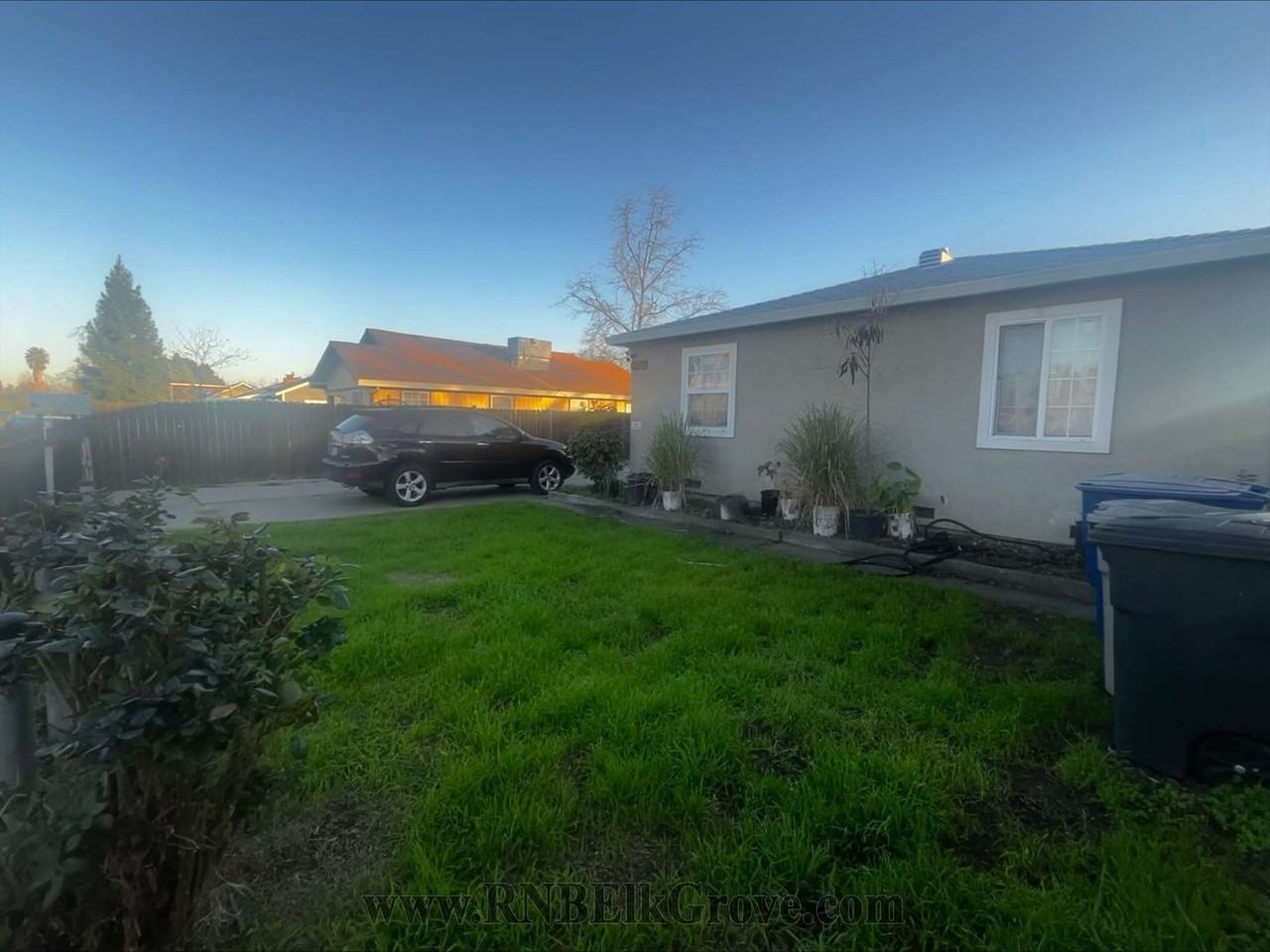 3600 26th Ave #B - Photo 3 of 6