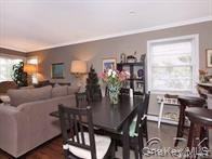 469 E Park Ave - Photo 2 of 9