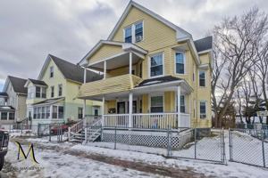 featured image of 54 Clantoy St