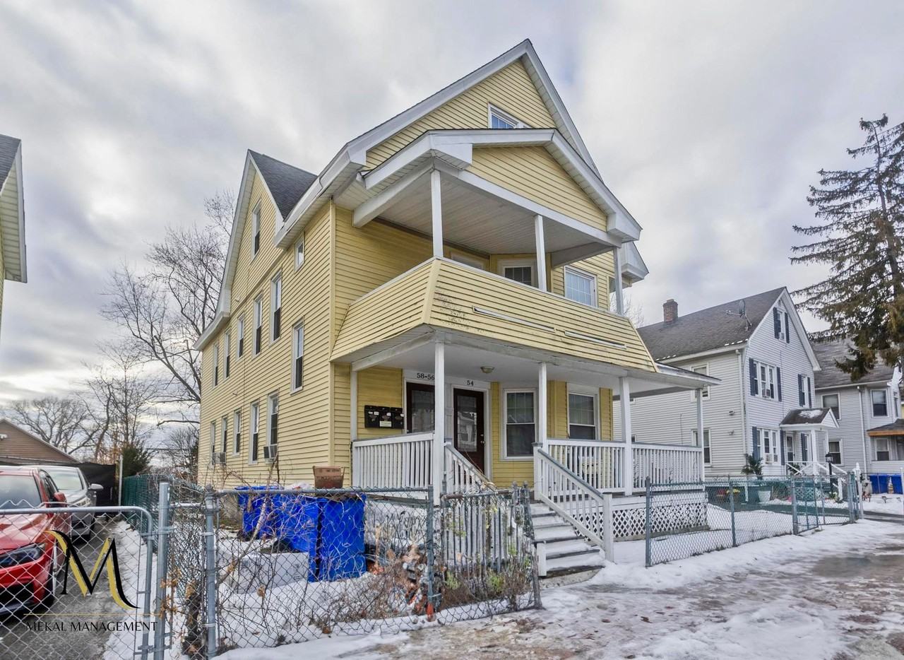 54 Clantoy St - Photo 3 of 23