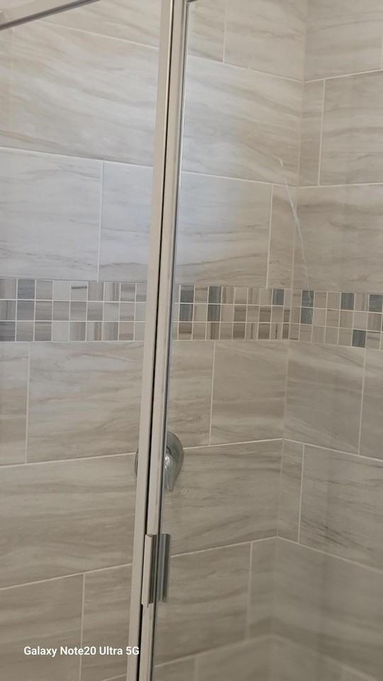 6576 Nw Cloverdale Ave - Photo 4 of 7