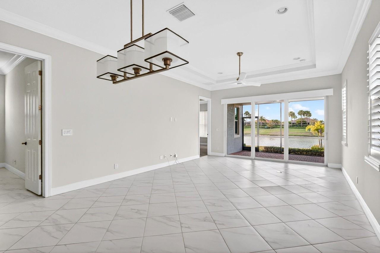 19027 Sw Positano Way - Photo 5 of 39