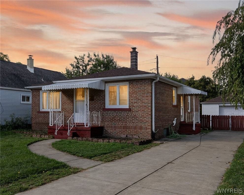 116 Springville Ave