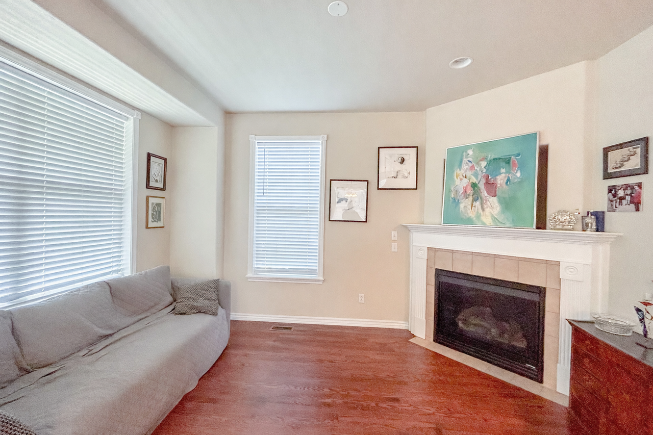 2220 Uinta St - Photo 4 of 17