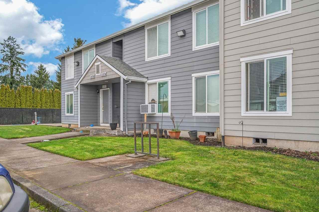 Davis Street Apartments - Photo 3 of 22