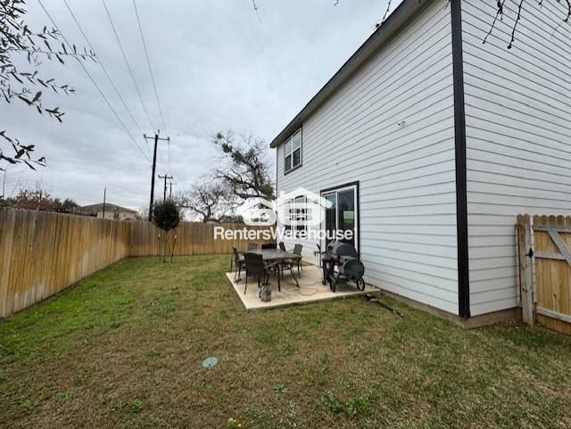 5526 Fossil Way - Photo 6 of 29