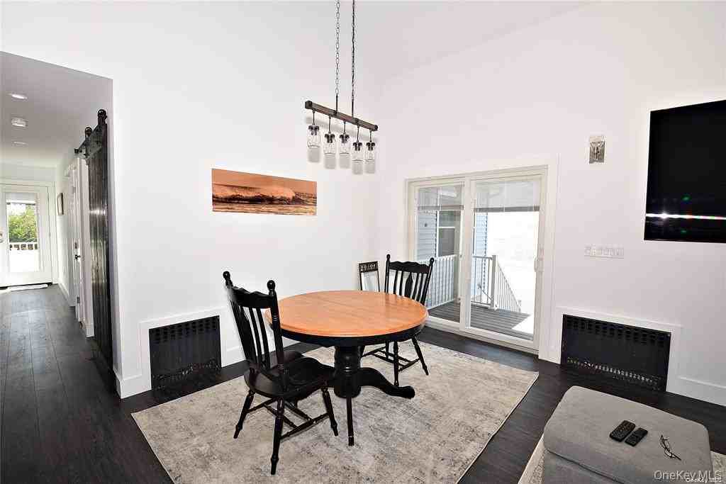 68 Daytona Street - Photo 7 of 19