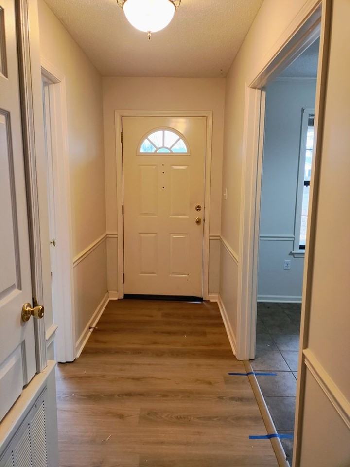 409 Chesapeake Dr - Photo 3 of 18