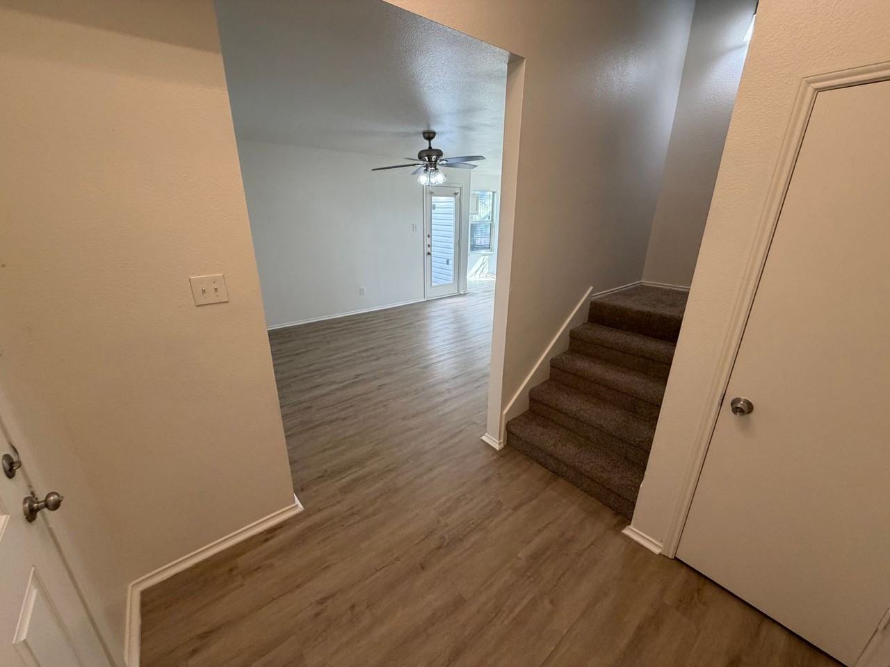 1106 Nueva Leon Plz - Photo 2 of 19