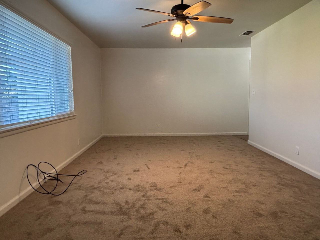 3876 N Pleasant Ave - Photo 3 of 14