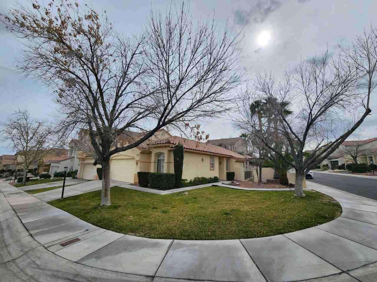 9761 Edifice Ave - Photo 2 of 42