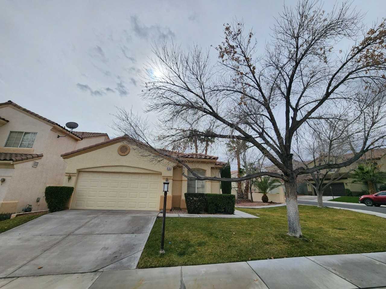 9761 Edifice Ave - Photo 3 of 42