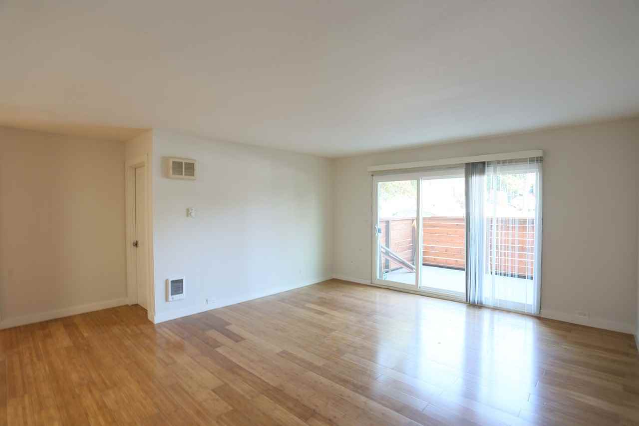 315 Wayne Pl - Photo 3 of 15