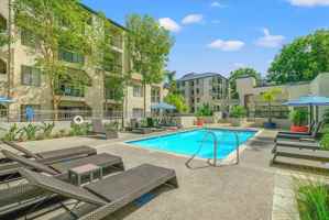 featured image of 1809 Termino Ave