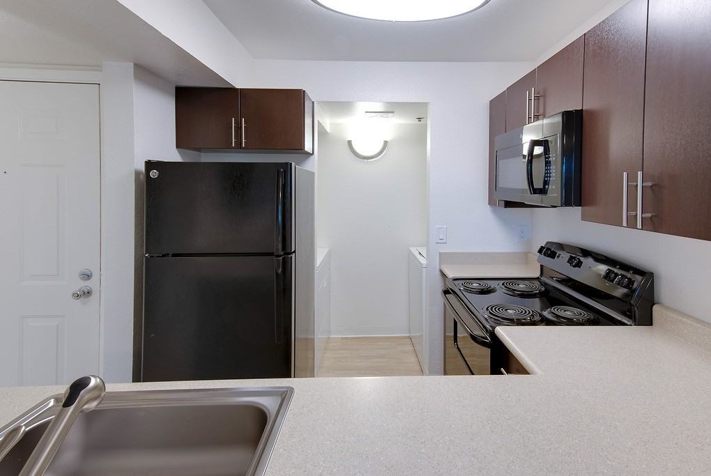 Verandas - Photo 5 of 36