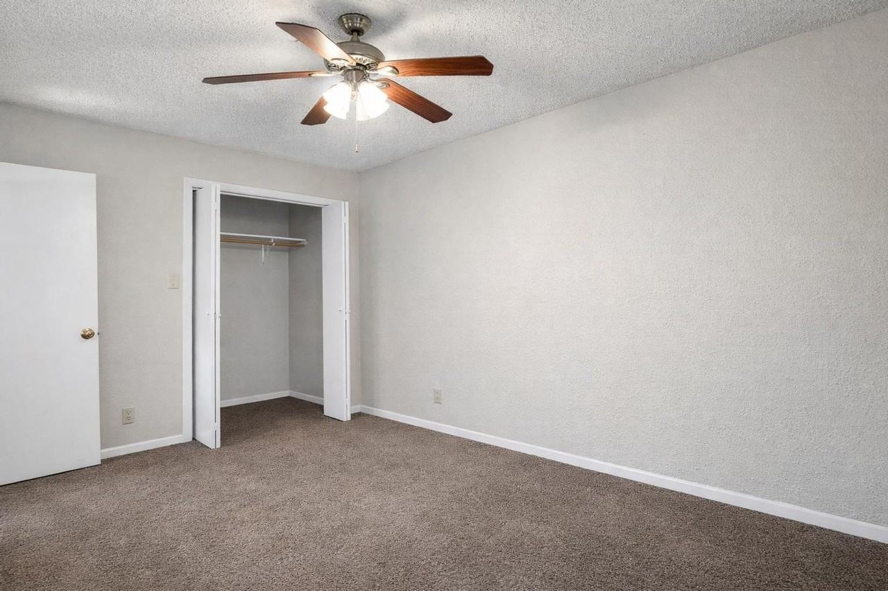 7518 Chaparral Run - Photo 5 of 6