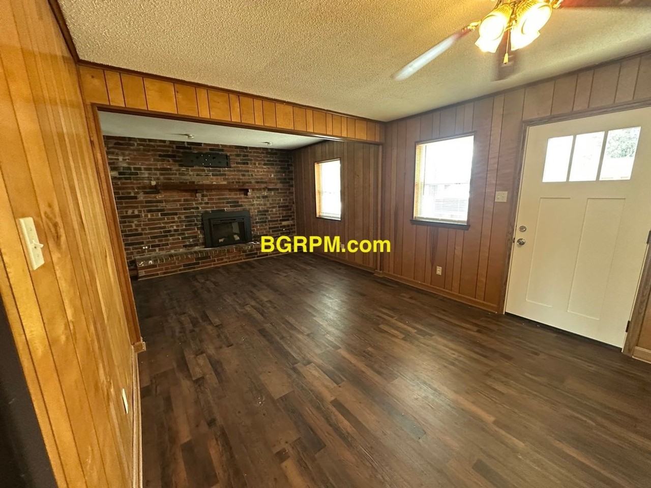 6 Waterfront Dr - Photo 2 of 11