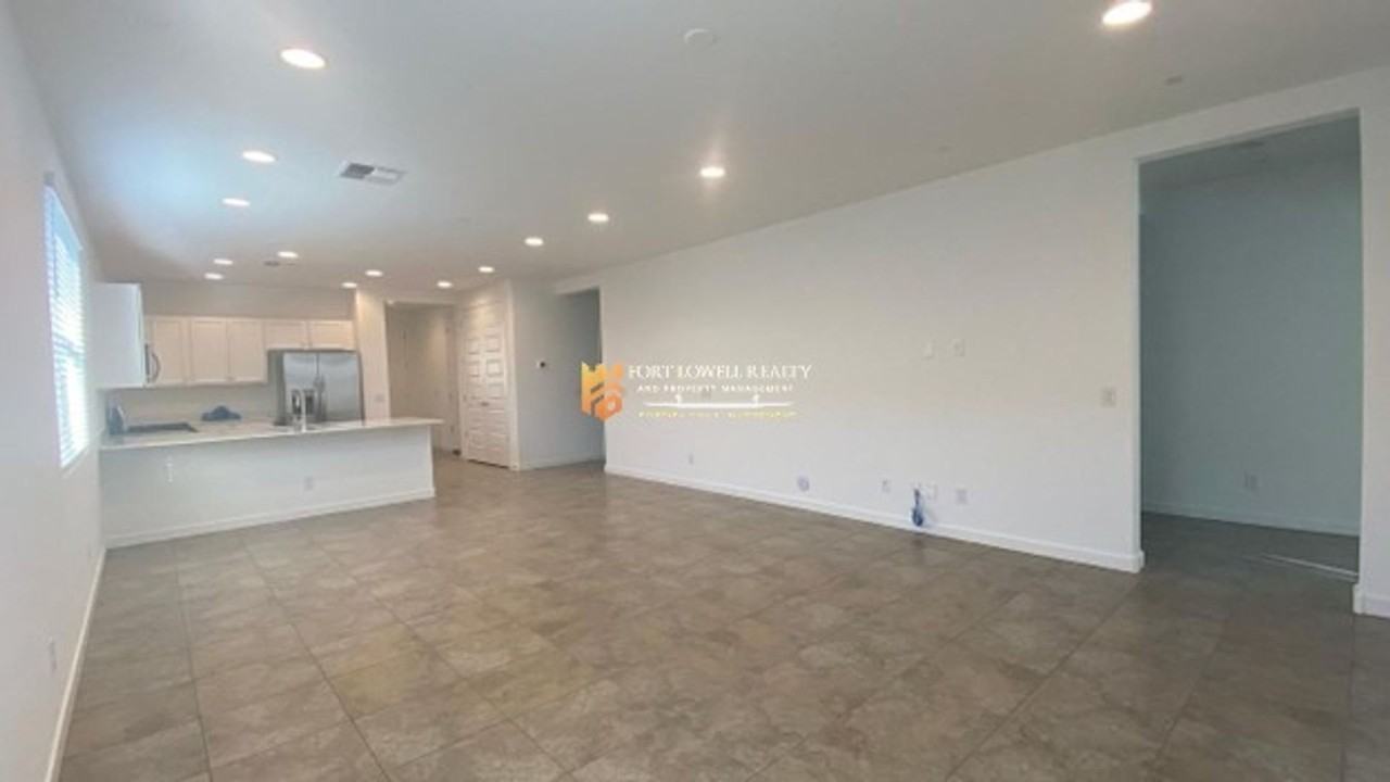 31861 N 125th Ln - Photo 3 of 17