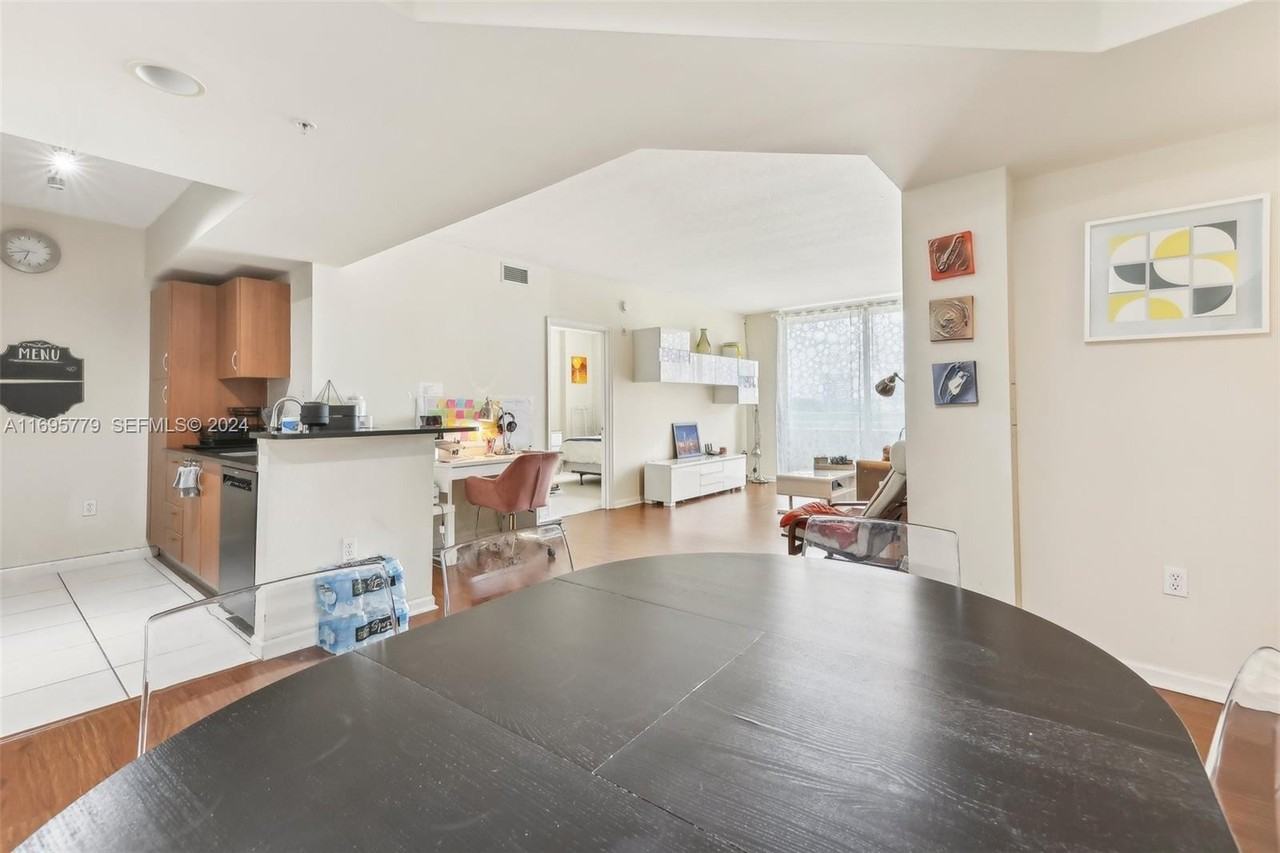 2775 Northeast 187th Street ##305 - Photo 5 of 29