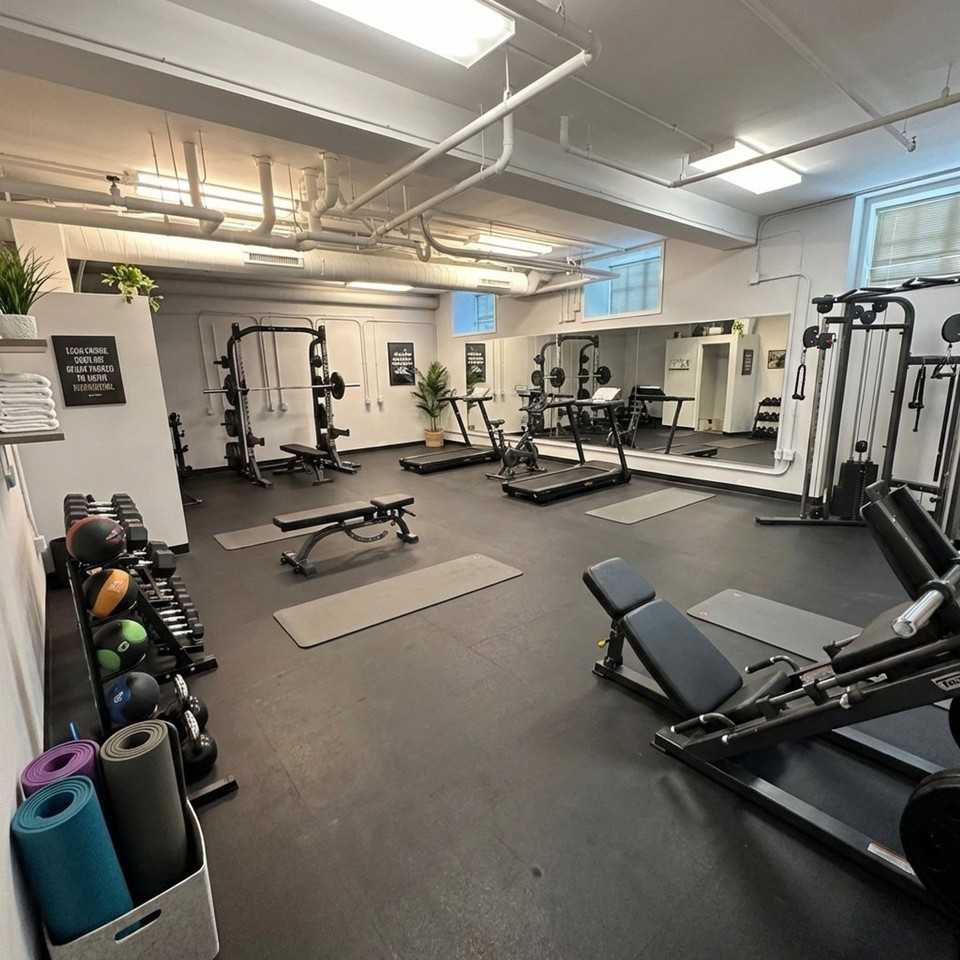 3009 Pennsylvania Ave #301 - Photo 2 of 10