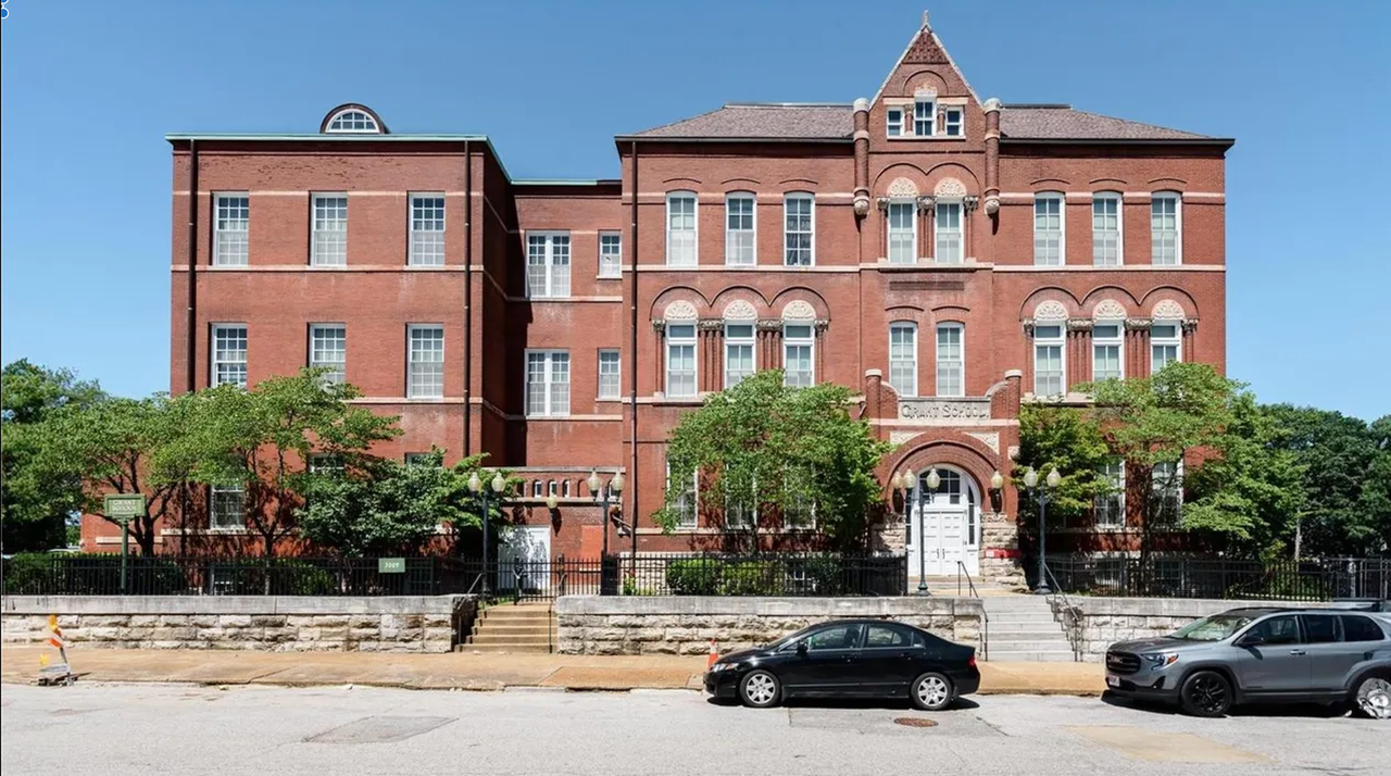 3009 Pennsylvania Ave #301 - Photo 3 of 10