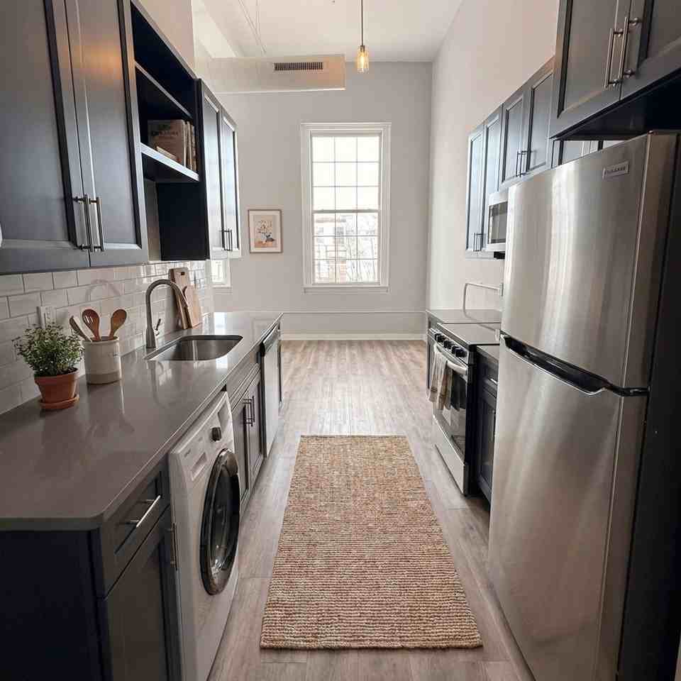 3009 Pennsylvania Ave #301 - Photo 7 of 10