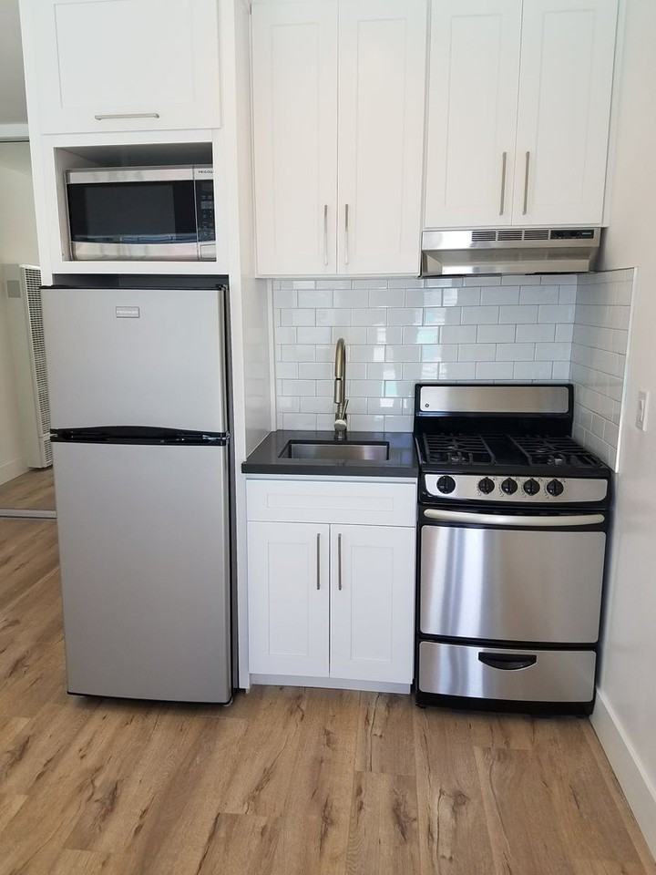 1750 Sycamore LLC - Photo 4 of 36