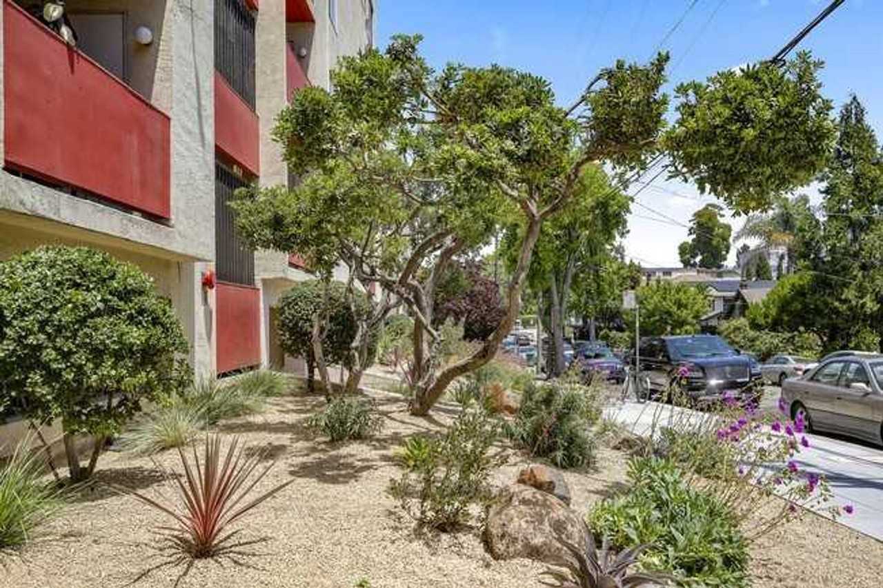 389 Vernon Street - Photo 2 of 5