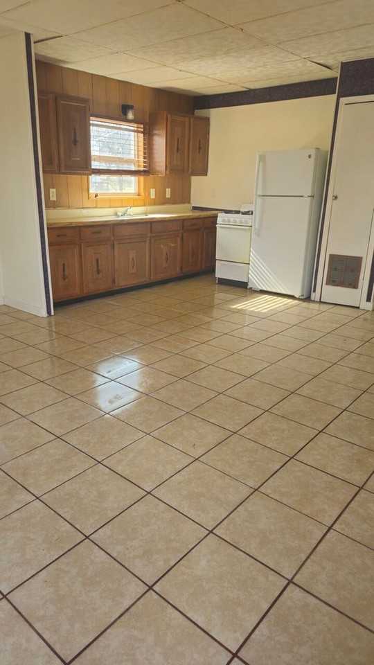 Arlington - Photo 3 of 9