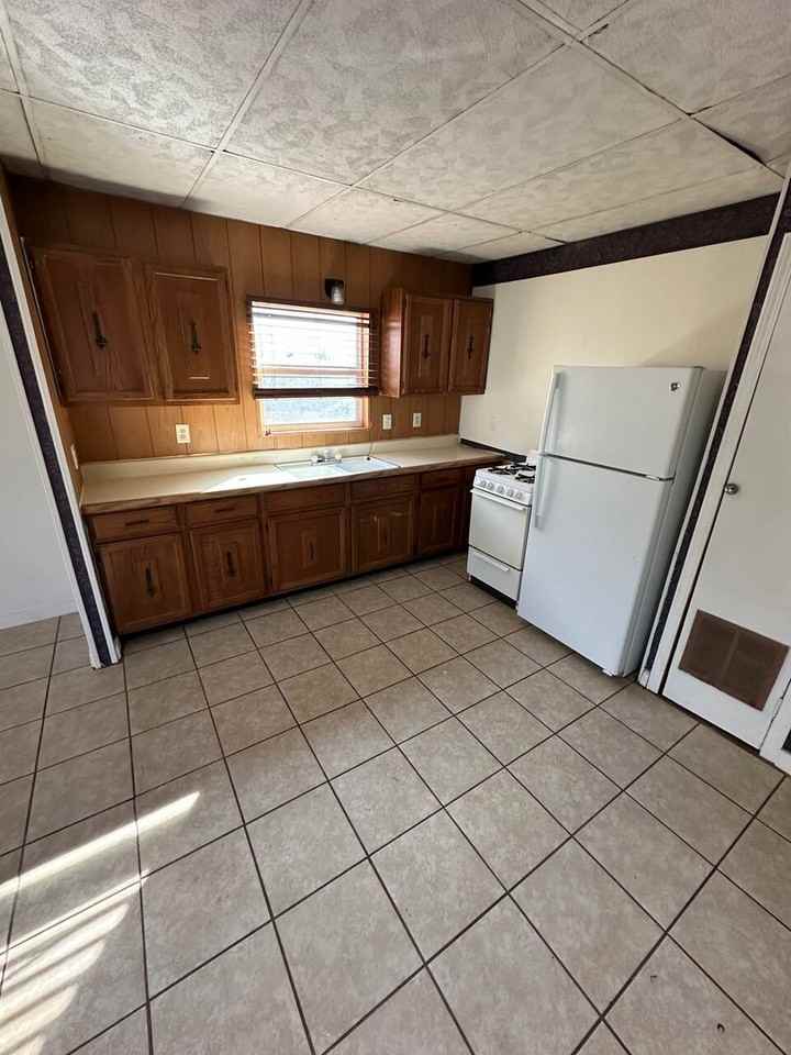 Arlington - Photo 4 of 9