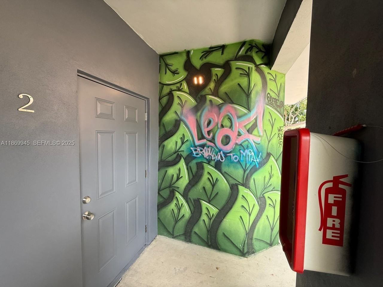 541 Northwest 33rd Street ##2 - Photo 2 of 12