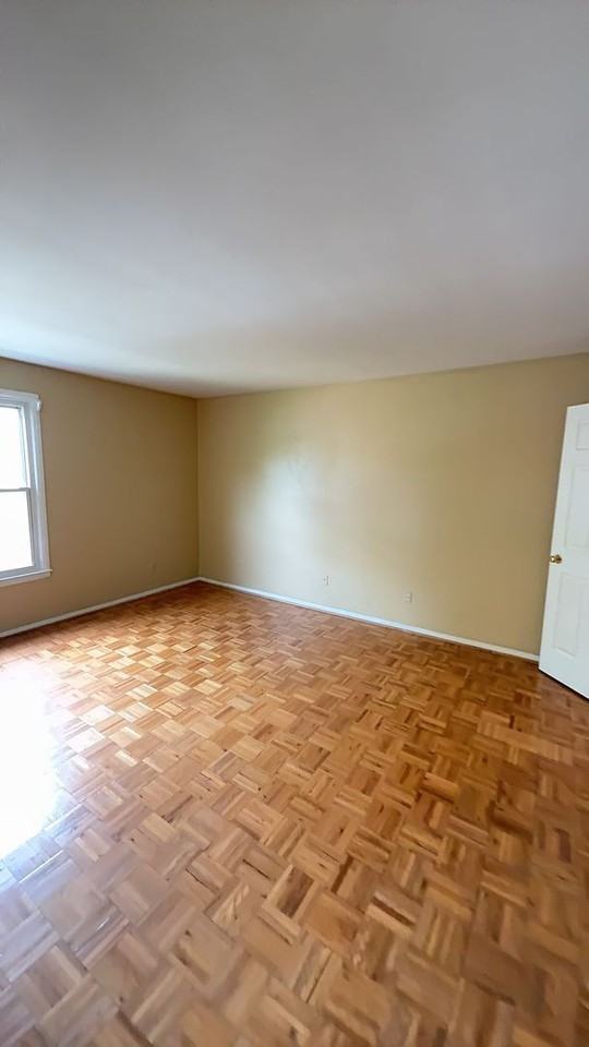 325 Homeland Southway - Photo 6 of 15