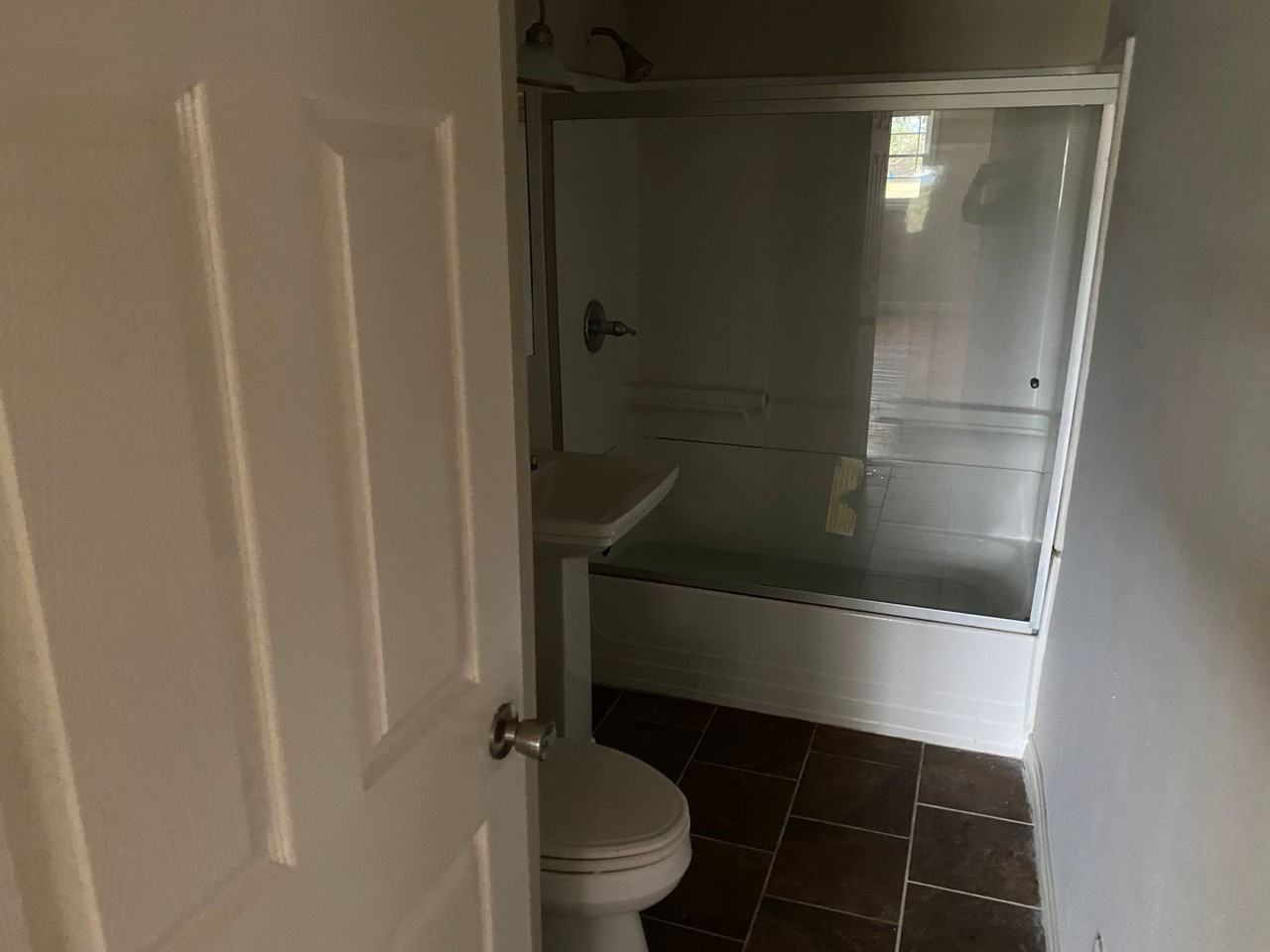 1019 Simmons St - Photo 6 of 14