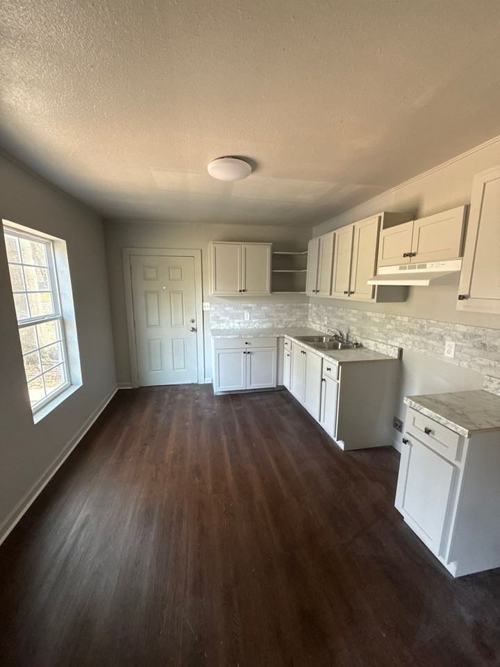 465 E 68th St - Photo 2 of 6