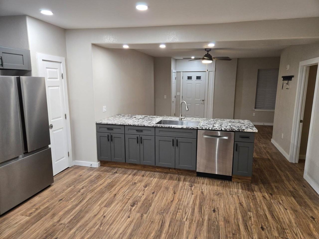 35 Bolduc Ln #2 - Photo 4 of 10