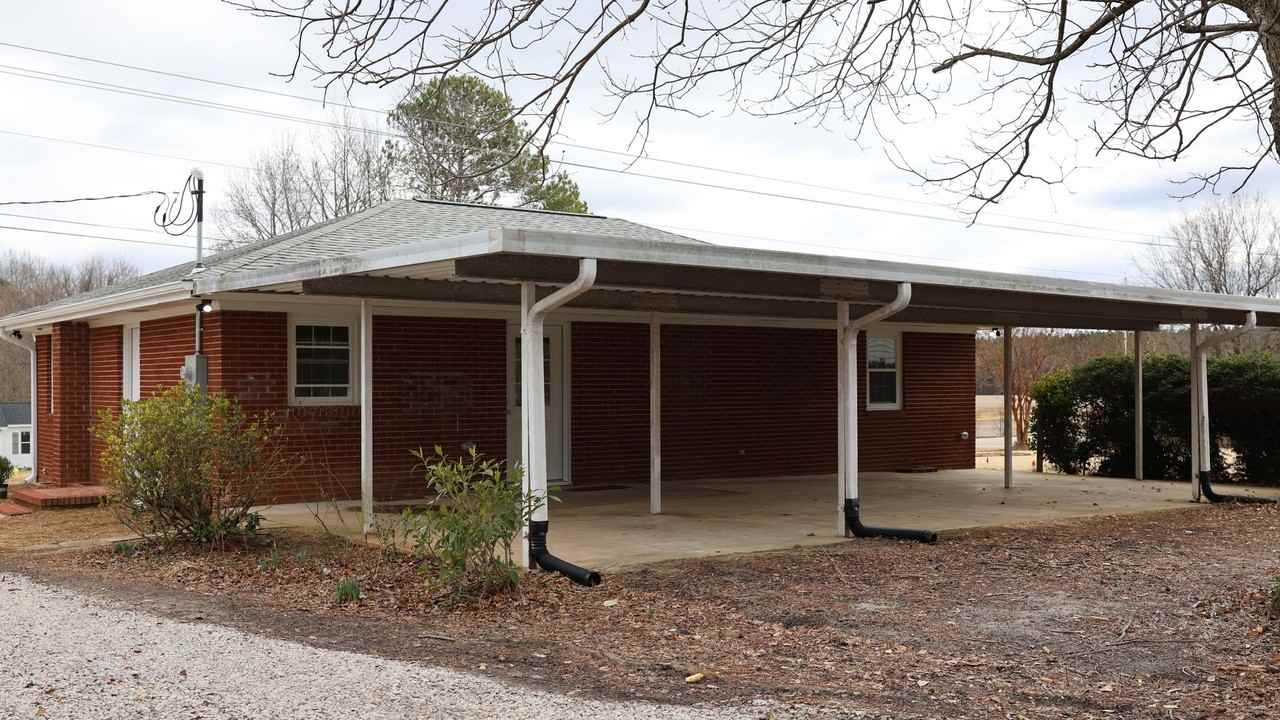 728 S Wakefield St - Photo 2 of 30