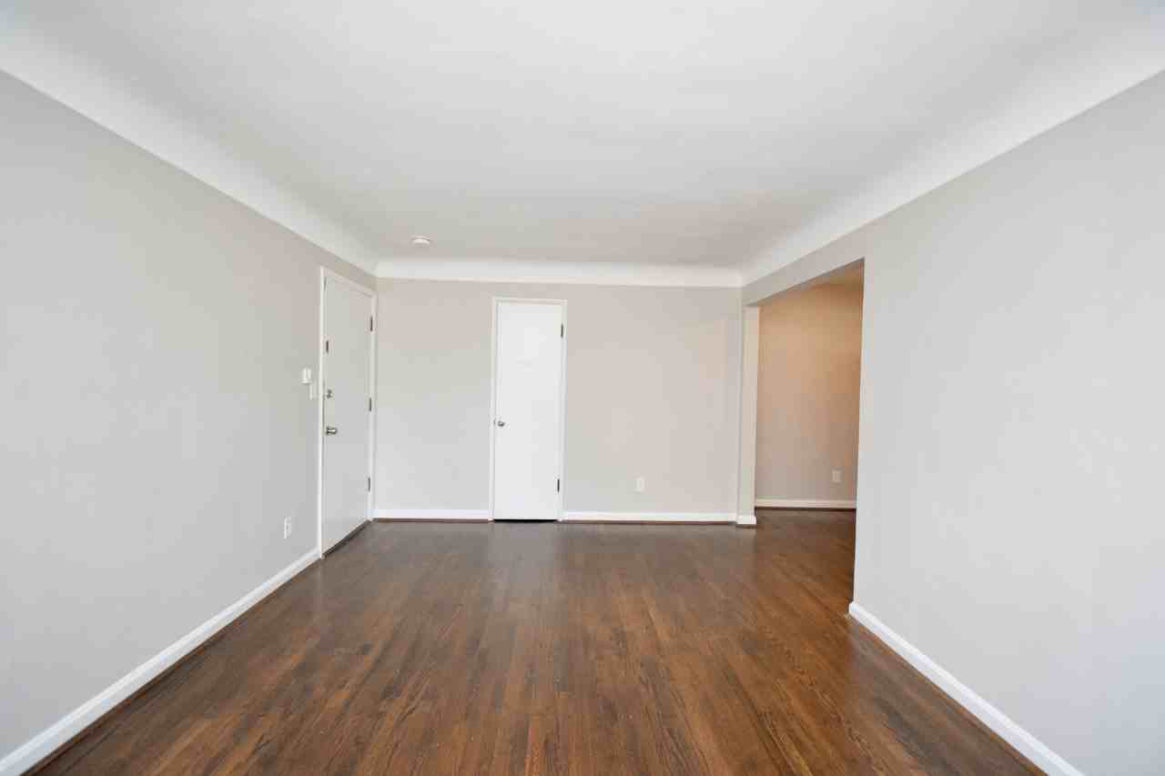 4137 East Galbraith Road - Photo 4 of 27