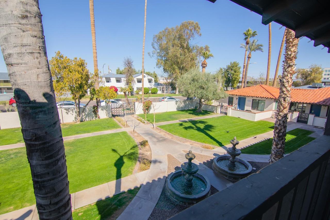 Mariposa Apartments - Photo 5 of 6