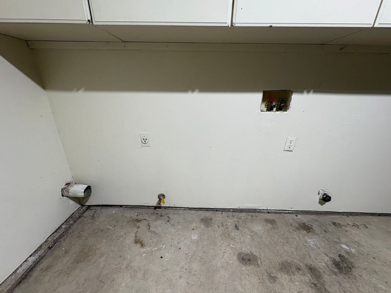 4300 E Feemster Ave - Photo 6 of 31