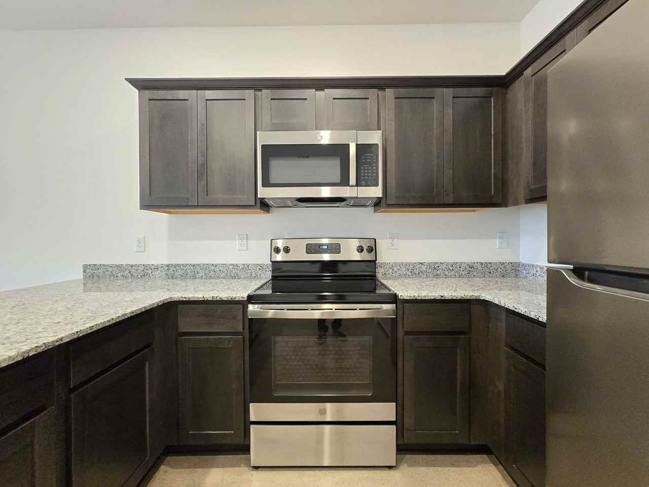 1246 Lehmann - Photo 5 of 21