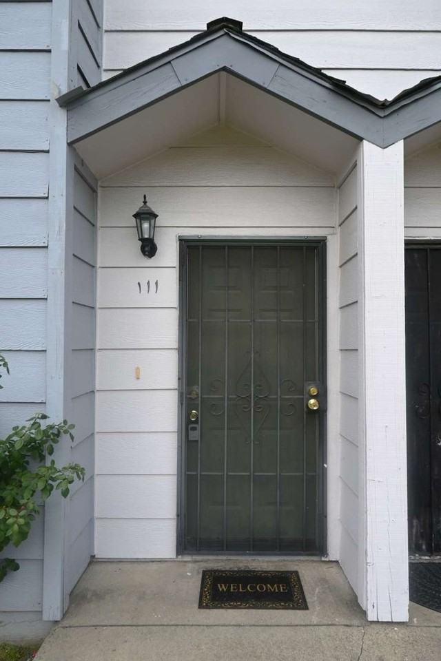 8272 Center Pkwy - Photo 2 of 19