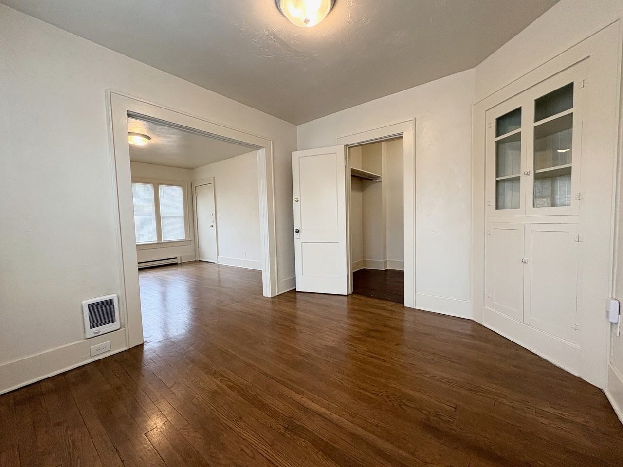 668 Jefferson Street - Photo 5 of 16