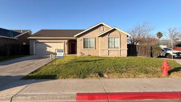 featured image of 2118 Mcintyre St