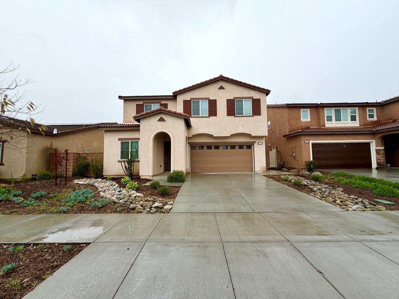 31356 Sycamore Leaf Dr - Photo 2 of 41