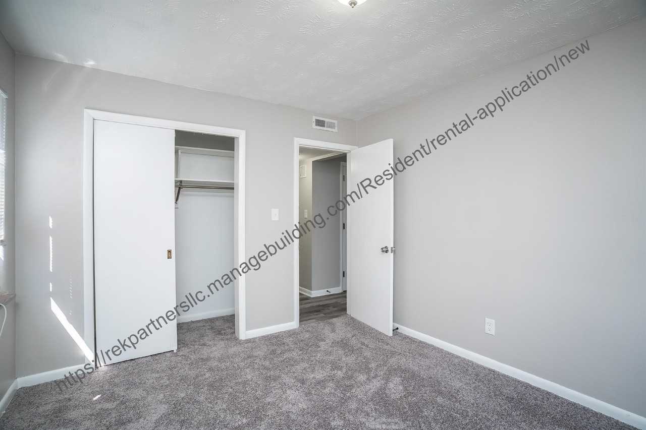 2525 Lakeview Ave - Photo 7 of 35