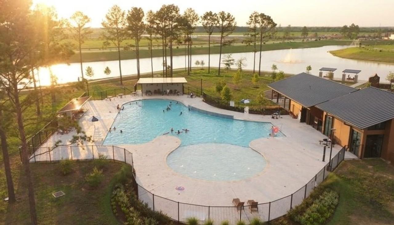 7558 Magnolia Orchid Ln - Photo 2 of 40