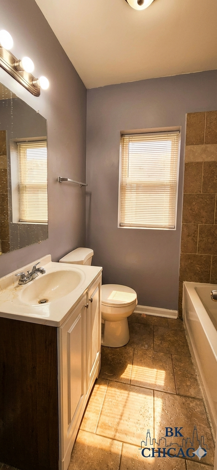 6400 S Fairfield - Photo 4 of 15